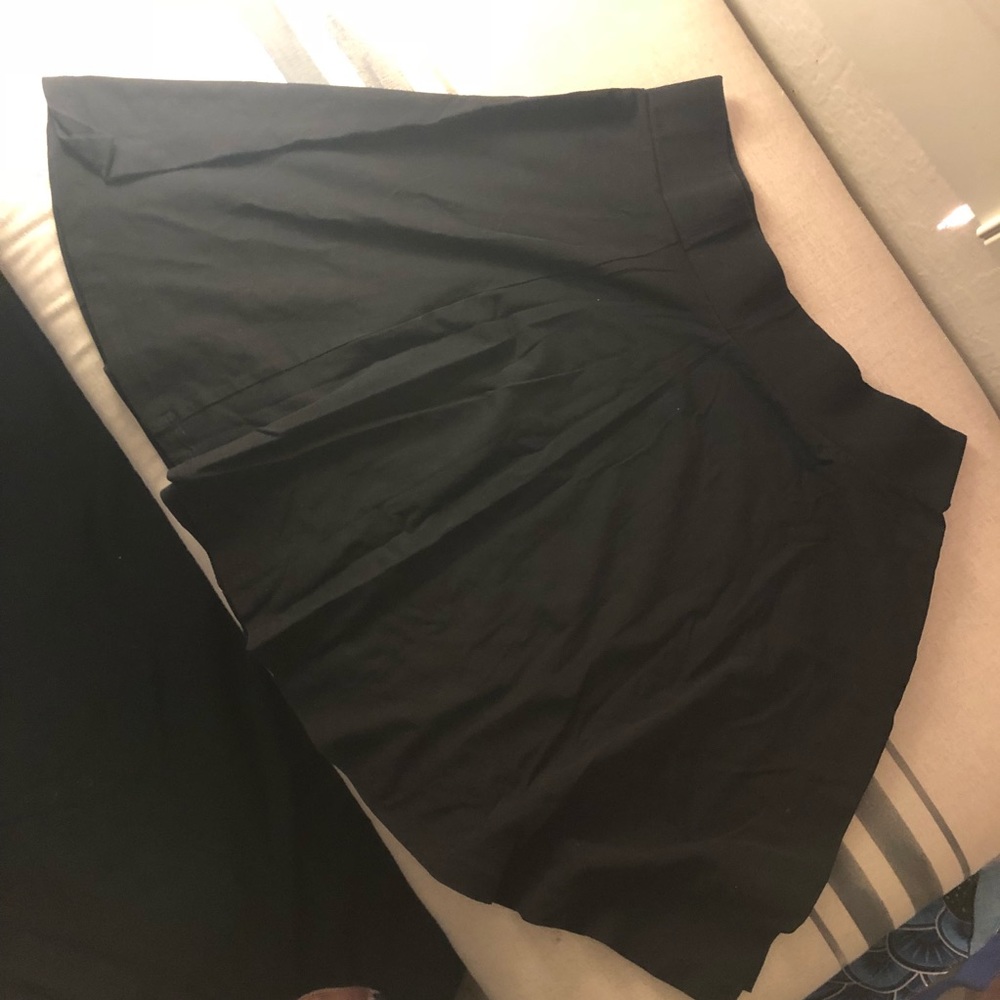 Black skater skirt
